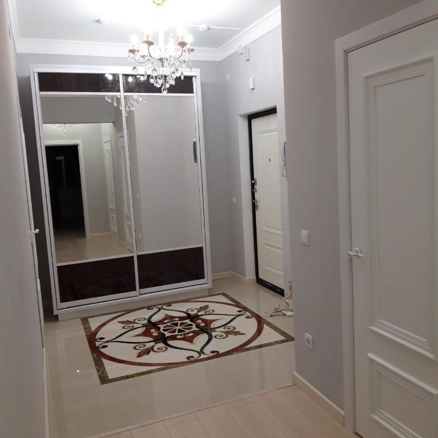Razmestim В Жк Шахристан На 15 Этаже Almaty Luaran gambar